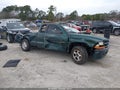 2000 Dodge Dakota — photo 1 of 17 | VIN 1B7GL22XXYS567439