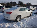 2015 Chevrolet Malibu — photo 4 of 17 | VIN 1G11B5SL5FU152319