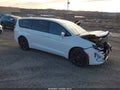 2019 Chrysler Pacifica — photo 1 of 16 | VIN 2C4RC1FG0KR583610