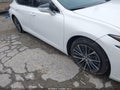 Photo 17 of 18 — 2025 Lexus ES 350