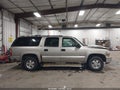 Photo 13 of 17 — 2000 Chevrolet Suburban 1500