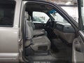 Photo 5 of 17 — 2000 Chevrolet Suburban 1500