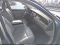Photo 5 of 16 — 2006 Lincoln Town Car