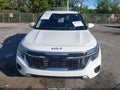 2025 Kia Seltos — photo 13 of 17 | VIN KNDERCAA6S7672871