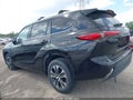 Photo 6 of 17 — 2020 Toyota Highlander