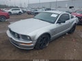 2008 Ford Mustang — photo 2 of 17 | VIN 1ZVHT80N585111563