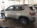 Photo 14 of 17 — 2018 Jeep Compass