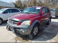Photo 2 of 11 — 2003 Kia Sorento