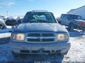 Photo 12 of 16 — 2001 Chevrolet Tracker