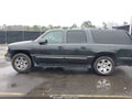 Photo 14 of 18 — 2004 Chevrolet Suburban 1500