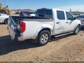 2010 Nissan Frontier — photo 4 of 18 | VIN 1N6AD0ER8AC443963