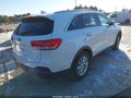 2017 Kia Sorento — photo 4 of 16 | VIN 5XYPG4A39HG254595