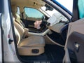 Photo 5 of 16 — 2017 Land Rover Range Rover Evoque
