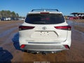 Photo 17 of 19 — 2020 Toyota Highlander