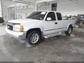 2001 GMC Sierra 1500 — photo 2 of 12 | VIN 2GTEK19T311310250