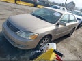 Photo 2 of 11 — 2001 Toyota Avalon