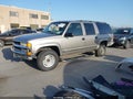 Photo 2 of 17 — 1999 Chevrolet Suburban 2500