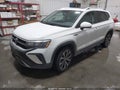 Photo 2 of 17 — 2022 Volkswagen Taos