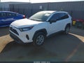 2021 Toyota RAV4 — photo 2 of 18 | VIN 2T3H1RFVXMC165161