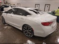 2016 Chrysler 200 — photo 3 of 16 | VIN 1C3CCCCG6GN185543