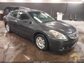 Photo 1 of 16 — 2012 Nissan Altima