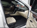 Photo 5 of 16 — 2017 Cadillac XT5