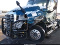 Photo 10 of 14 — 2019 Freightliner Cascadia 125