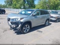 Photo 2 of 17 — 2019 Toyota Highlander