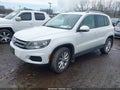 2017 Volkswagen Tiguan — photo 2 of 17 | VIN WVGSV7AX8HK027635
