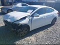 2018 Hyundai Elantra — photo 2 of 19 | VIN 5NPD84LFXJH215472
