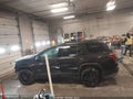 2023 GMC Acadia — photo 14 of 16 | VIN 1GKKNLLS2PZ160674