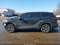 Photo 14 of 16 — 2020 Toyota Highlander
