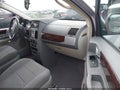 2010 Chrysler Town & Country — photo 5 of 16 | VIN 2A4RR5D19AR503590