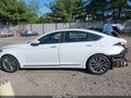 Photo 14 of 16 — 2015 Hyundai Genesis