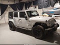 2012 Jeep Wrangler Unlimited — photo 13 of 16 | VIN 1C4BJWDG9CL127137