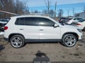 2012 Volkswagen Tiguan — photo 13 of 16 | VIN WVGBV7AX2CW568116