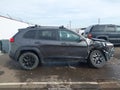Photo 14 of 17 — 2015 Jeep Cherokee