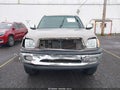 2000 Toyota Tundra — photo 13 of 17 | VIN 5TBBT4411YS092876