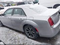 2018 Chrysler 300 — photo 14 of 16 | VIN 2C3CCABG9JH227600