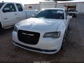 2015 Chrysler 300 — photo 12 of 17 | VIN 2C3CCABG7FH867831