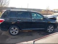 Photo 13 of 16 — 2012 Toyota Highlander