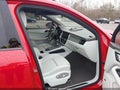 Photo 5 of 18 — 2021 Porsche Macan