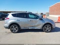 Photo 13 of 18 — 2017 Toyota RAV4