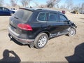 2016 Volkswagen Touareg — photo 4 of 16 | VIN WVGEF9BP4GD009561