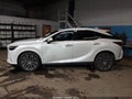 Photo 14 of 16 — 2023 Lexus RX 350