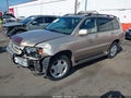 Photo 2 of 17 — 2004 Toyota Highlander
