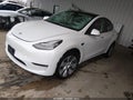 2021 Tesla Model Y — photo 2 of 20 | VIN 5YJYGDEE4MF109871