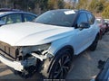 Photo 15 of 18 — 2022 Volvo XC40