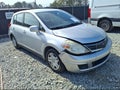 Photo 1 of 12 — 2011 Nissan Versa