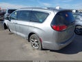 Photo 3 of 10 — 2018 Chrysler Pacifica